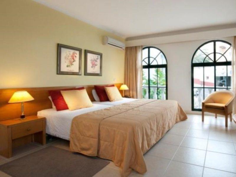 Hotel Royal Orchid Канису Экстерьер фото